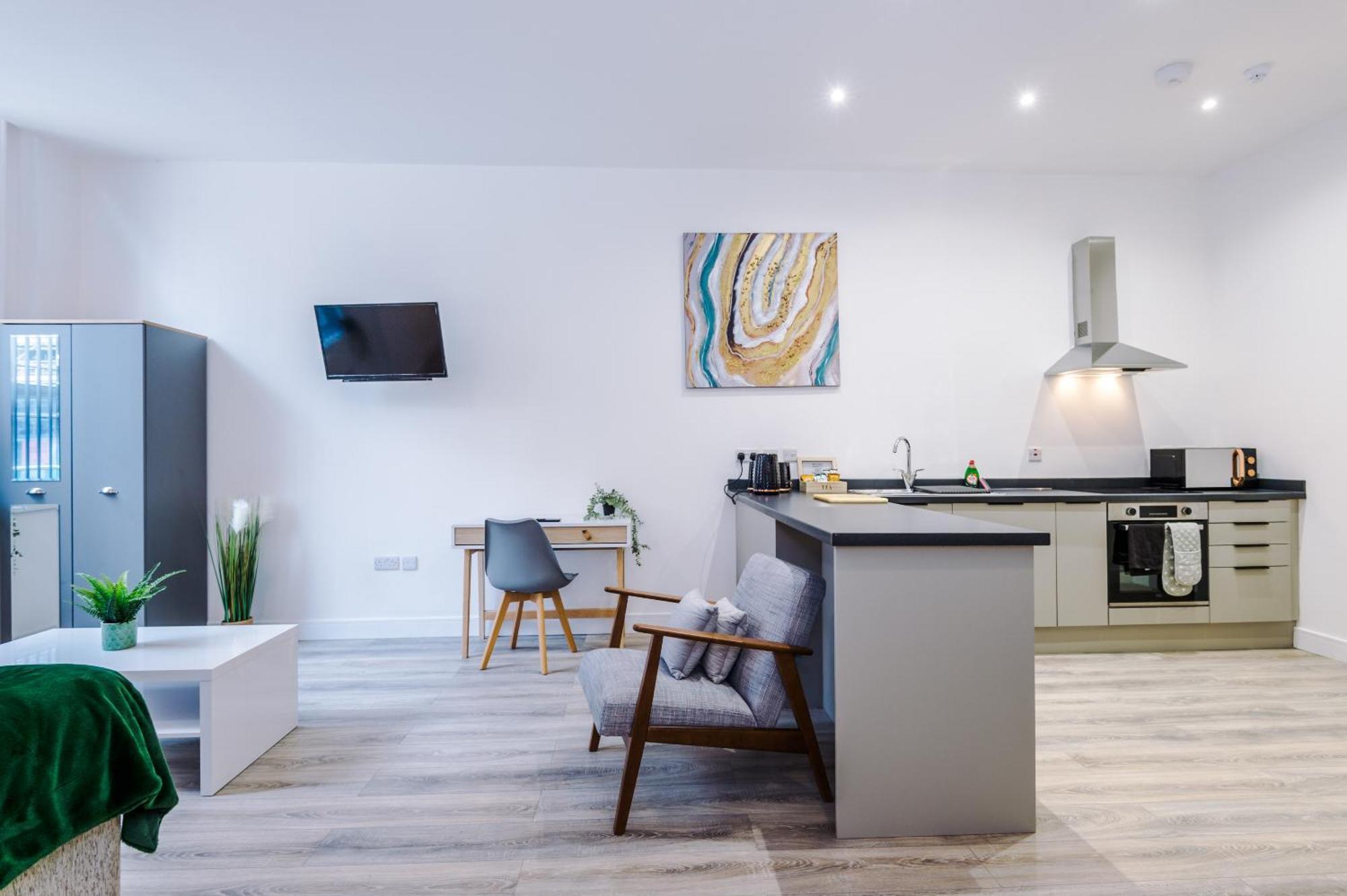 Old Bank Apartment *